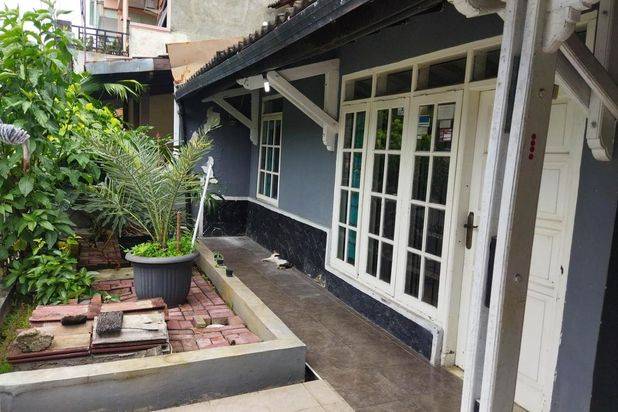 Rumah Hook Strategis Siap Huni Di Jalan Magetan Antapani Kota Bandung