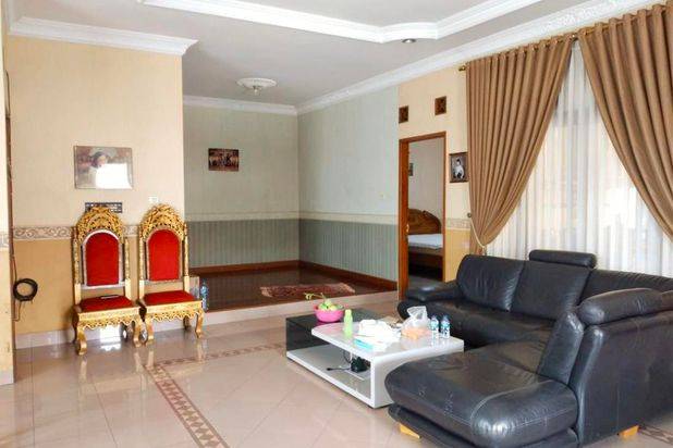 Rumah 2 Lantai Mewah Di Antapani Jalan Subang