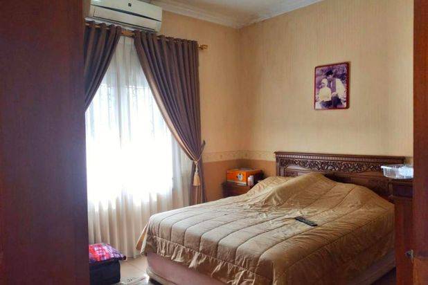 Rumah 2 Lantai Mewah Di Antapani Jalan Subang