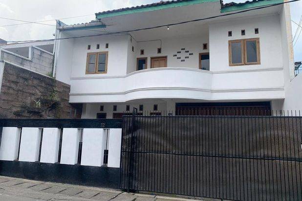Rumah 2 Lantai Siap Huni Di Cibeunying Cigadung Dago Kota Bandung