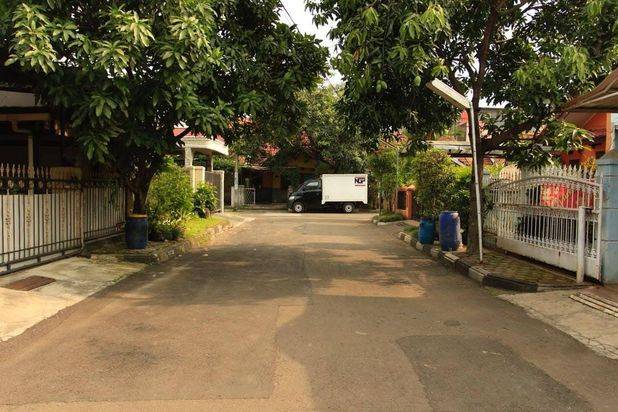 Rumah 2 Lantai Bagus Siap Huni Di Komplek Adipura Gedebage