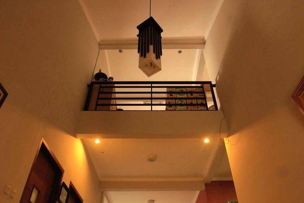 Rumah 2 Lantai Bagus Siap Huni Di Komplek Adipura Gedebage