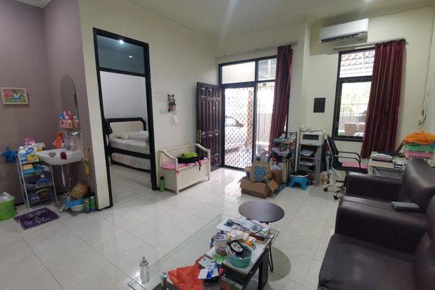 Rumah dijual taman pondok indah wiyung siap huni
