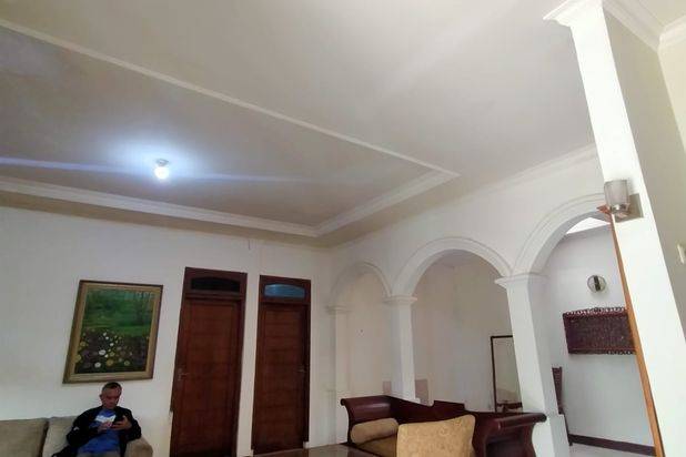Dekat Alun Alun Kota Bogor! Jual Rumah Asri Siap Huni