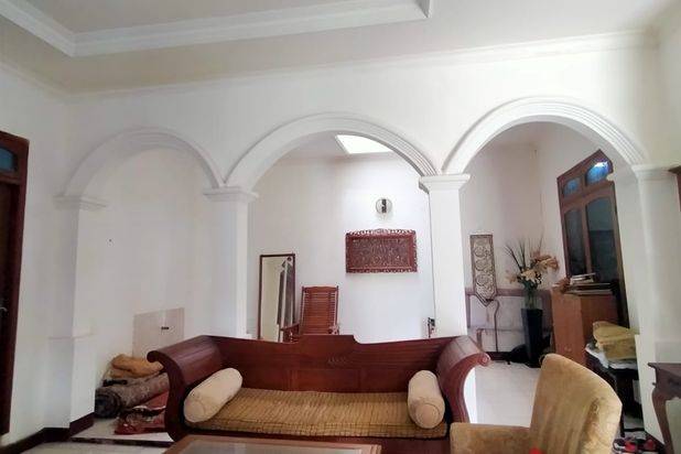 Dekat Alun Alun Kota Bogor! Jual Rumah Asri Siap Huni