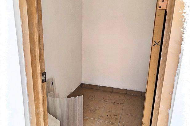 Dijual Rumah Strategis di Citra Garden City