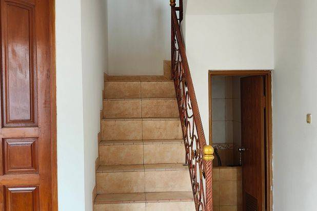 Dijual Rumah Strategis di Citra Garden City