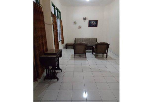 Jual Rumah Beserta 10 Kamar Kost di Wirobrajan, Yogyakarta