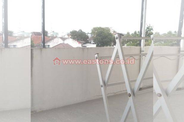 Dijual Rumah Tinggal 3 lantai di Bancarkembar (PW000916)