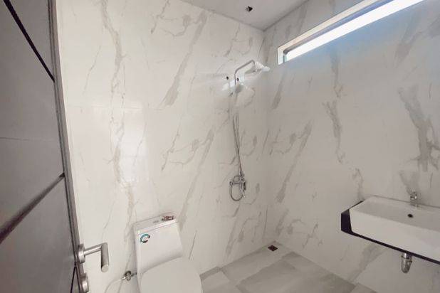 Dijual Rumah 3 Lantai Di Batam Center Plus Kolam Renang Pribadi