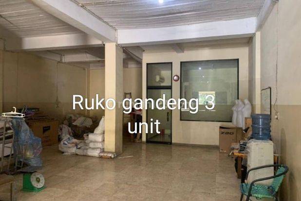 Ruko gandeng 3 unit di jl Fachruddin tanah abang jakpus