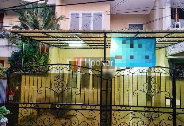 RUMAH MINIMALIS DI PELEPAH ELOK AREA KELAPA GADING
