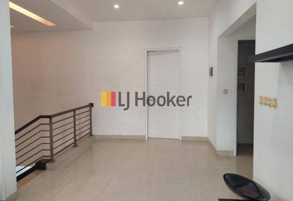 RUMAH MINIMALIS, FULL FURNISHED DI GADING KIRANA BARAT AREA KELAPA GADING