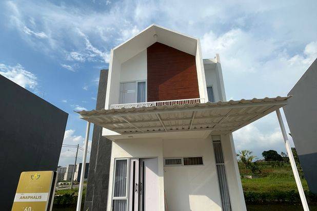 Harga 500 Jt-an, Rumah Cantik 2 Lantai, 3 Menit Tol Kayu Manis