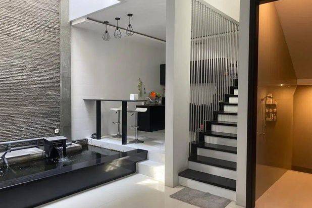 Rumah Klampis Semolo Nol Jalan