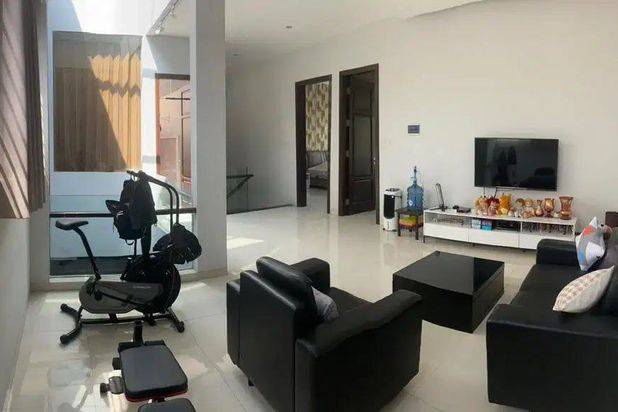 Rumah Klampis Semolo Nol Jalan