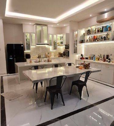 Rumah American Modern Di Citraland Like New, Full Furnish Garasi 2, Carport 2
