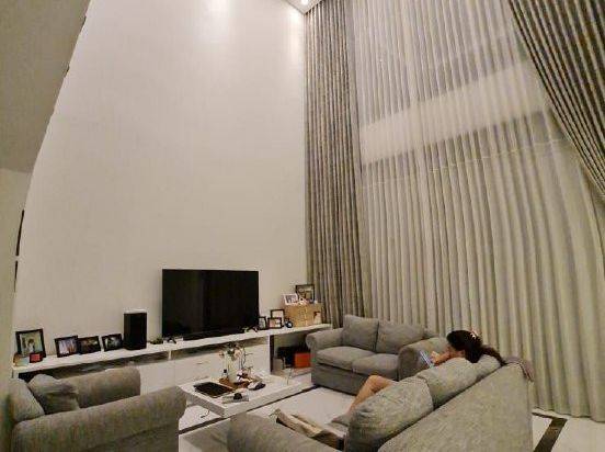 Rumah American Modern Di Citraland Like New, Full Furnish Garasi 2, Carport 2
