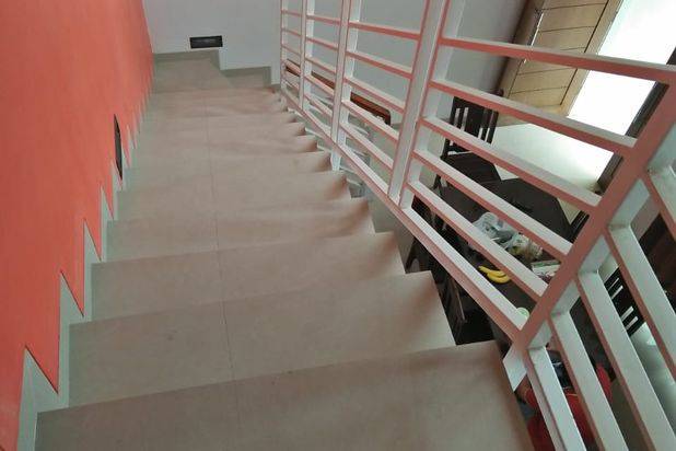 Rumah minimalis dekar tol jagorawi di Bogor Lakeside