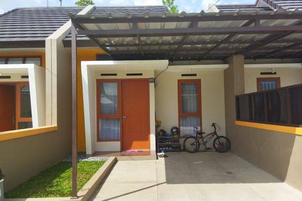 1nggi Rumah Gress Dalam Cluster Puri Kencana lokasi di Rancaekek Bandung Timur