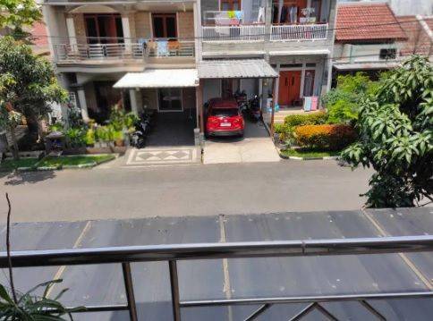 Rumah Nyaman dalam cluster di Bumi Panyawangan Cileunyi Murah