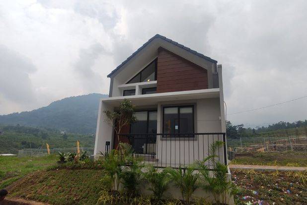 Spring Valley Sentul Rumah 1 Lantai 2 Kamar View Gunung dekat Aeon Ike