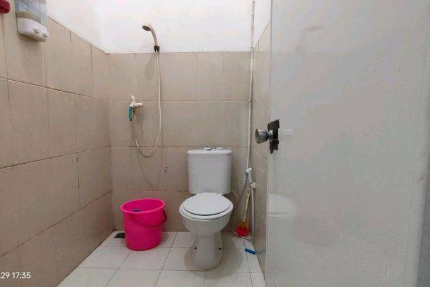DI SEWA RUMAH SEKTOR V AREA PONDOK UNGU PERMAI BEKASI