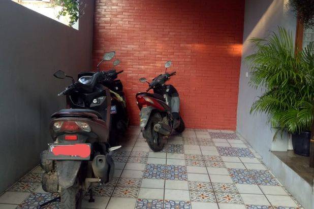 Dijual Rumah Semi Furnished Tenang Asri & Nyaman Di Vila Mutiara Cinere