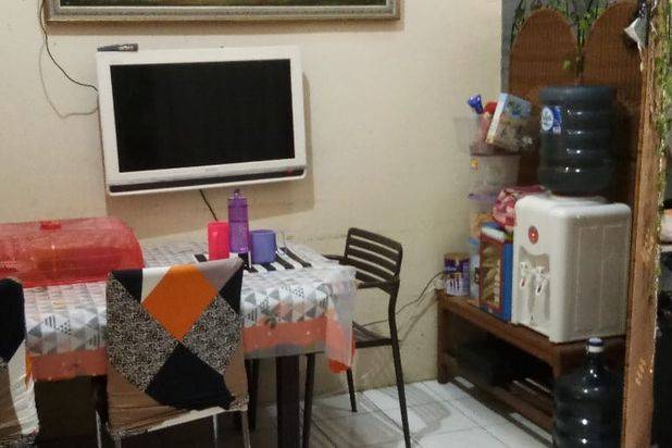 Dujual Rumah Strategis Dekat Ke Stasiun dan GBK Senayan