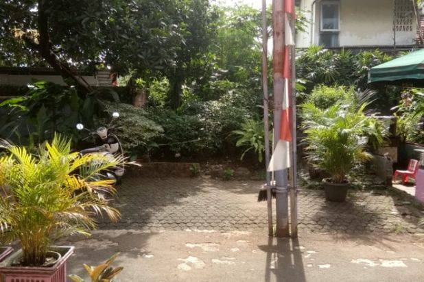 Dujual Rumah Strategis Dekat Ke Stasiun dan GBK Senayan