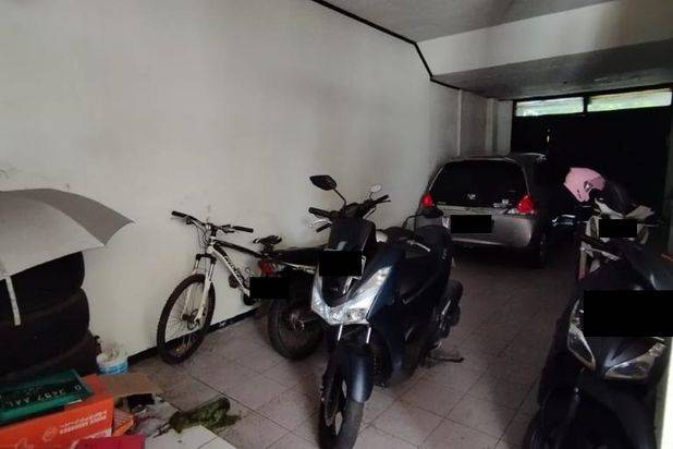 Rumah RAA Martanegara, Buah Batu