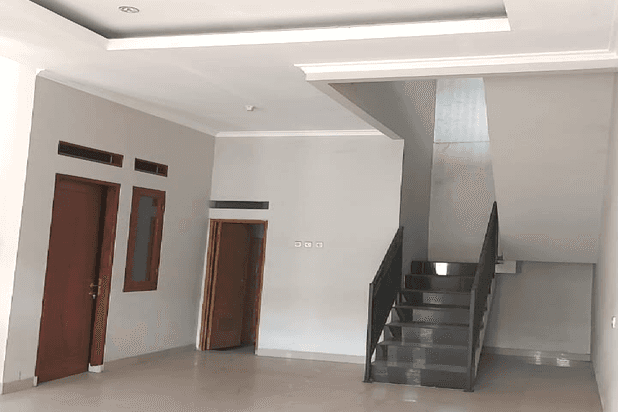 Jual Rumah Baru 2 lt Dalam Komplek Di Candrabaga