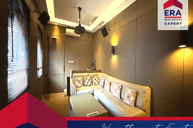 Jaka Sampurna Rumah Old Money Style For Sale Nyaman 3 Lantai Sudah SHM