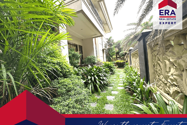 Jaka Sampurna Rumah Old Money Style For Sale Nyaman 3 Lantai Sudah SHM