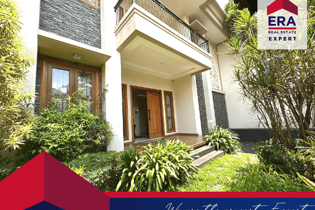 Jaka Sampurna Rumah Old Money Style For Sale Nyaman 3 Lantai Sudah SHM