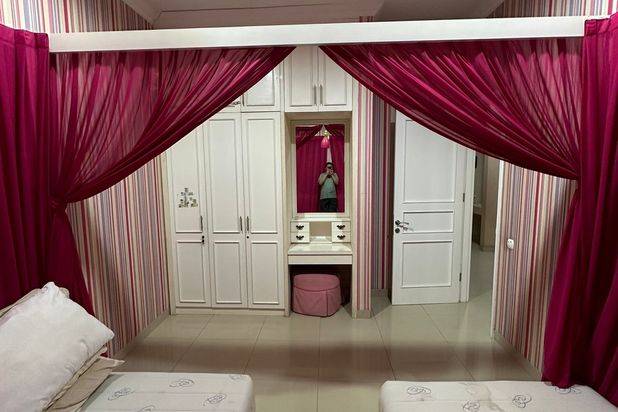 Disewakan Rumah Bagus Furnished Cluster Emerald PHG Gading Serpong Tangerang