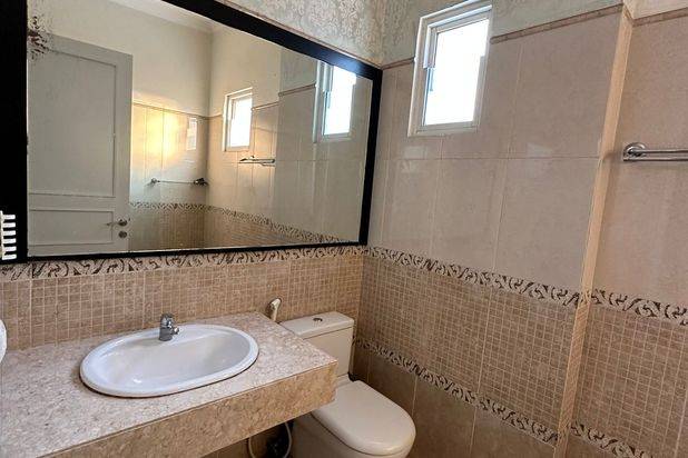 Disewakan Rumah Bagus Furnished Cluster Emerald PHG Gading Serpong Tangerang