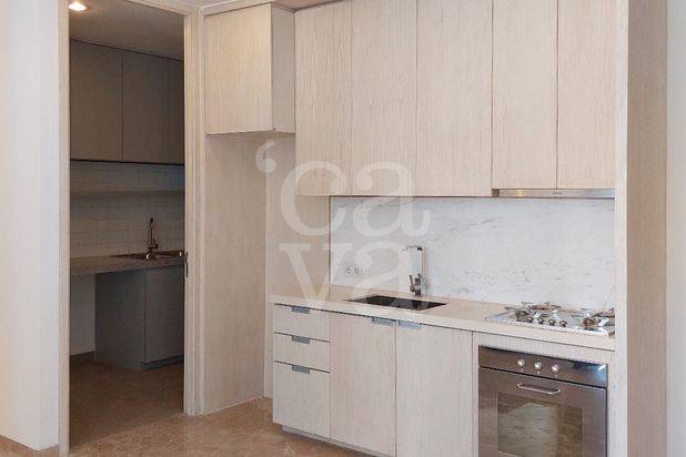 Izzara Apartment, 147 Sqm, 2 Br, Private Lift, Semi Furnished (FIL)