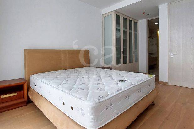 Izzara Apartment, 147 Sqm, 2 Br, Private Lift, Semi Furnished (FIL)