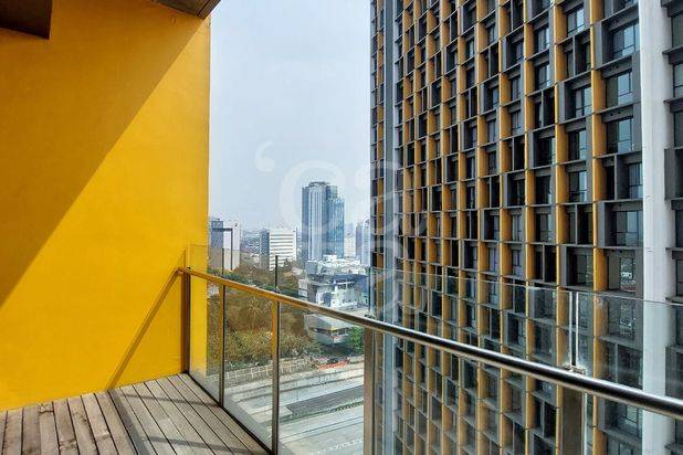 Izzara Apartment, 147 Sqm, 2 Br, Private Lift, Semi Furnished (FIL)