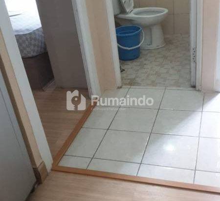 Di Sewakan Apartemen Green Pramuka City 2 BR Furnish