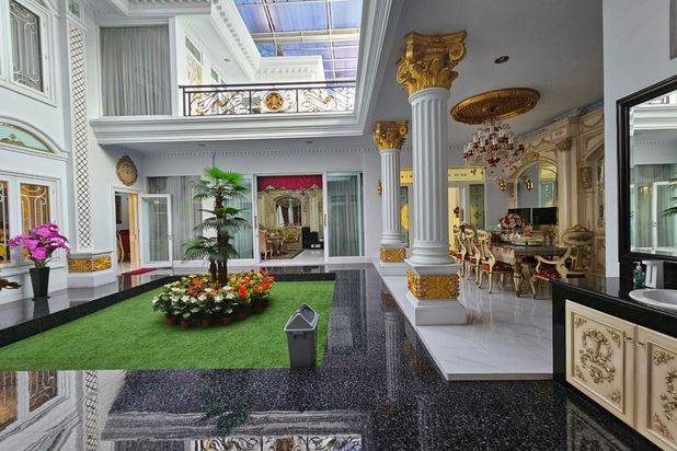Dijual Rumah Mewah di Jantung Kota Bekasi