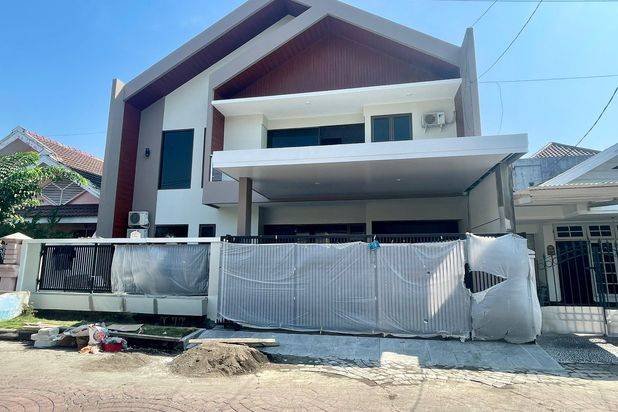 Nirwana Scandinavian Minimalis, Row Jalan 9 M (3 Mbl Loss)
