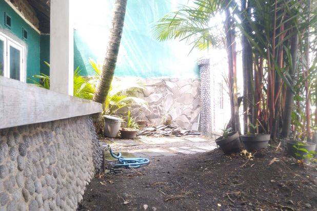 Rumah Tinggal Bagus 2 Lantai Siap Huni di Surabaya