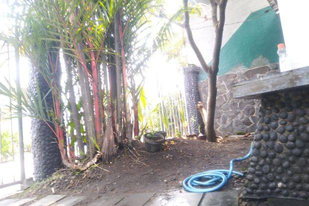 Rumah Tinggal Bagus 2 Lantai Siap Huni di Surabaya