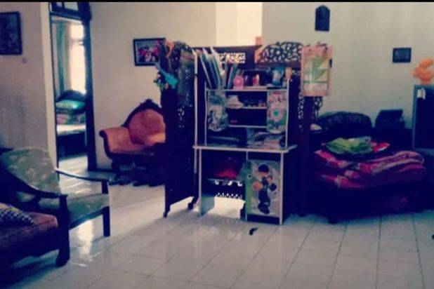 Rumah Luas 2 Lantai Luas Strategis di Kota Malang