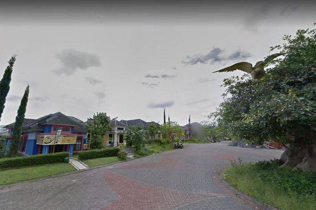 dijual rumah luas 181 m2 Nego