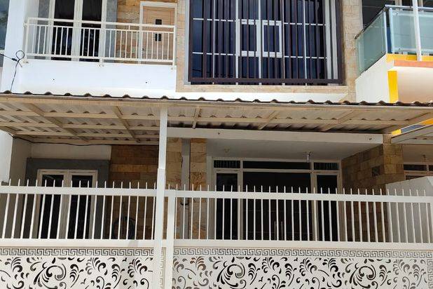 ERUMAHAN EXLUSIVE MODERN DAERAH NDAU