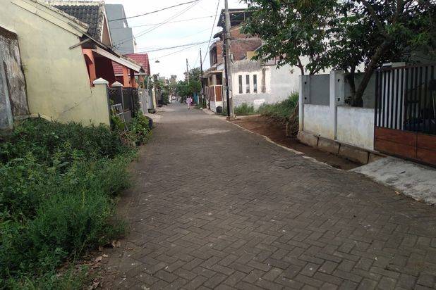 RUMAH SAPTORAYA PAKIS