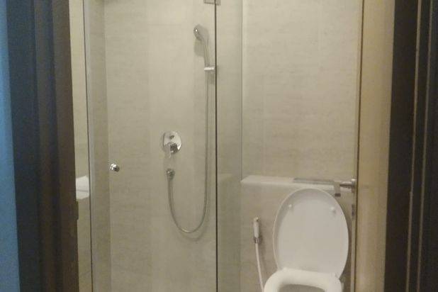 Nice Unit Sewa / Jual Apartemen Taman Anggrek Residences Jakarta Barat – 1BR Un Furnished / Semi Furnished